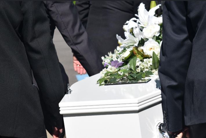 Requisitos para sepultar a una persona en México